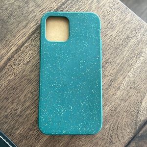 Pela iPhone 12 / 12 Pro Green Case